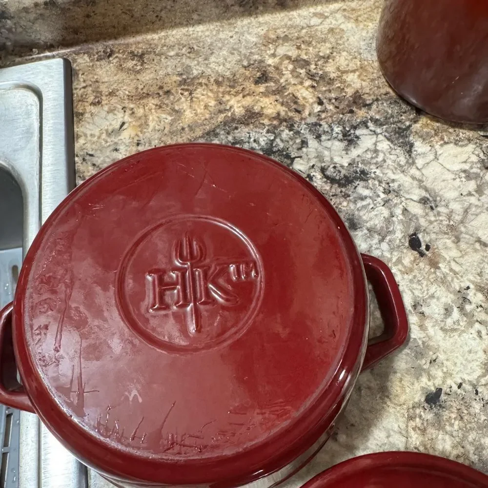 HK Iron Pot - Picture 4 of 6